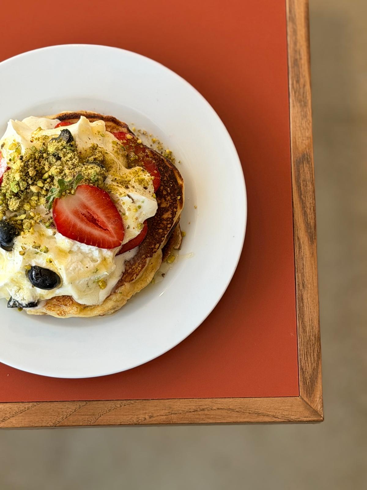 Ricotta pancakes with mascarpone cream